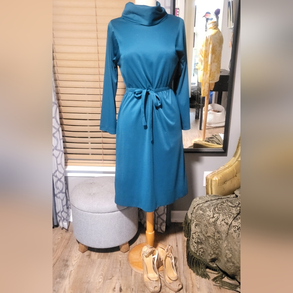 Understand Chic Toni Todd Vintage Dress